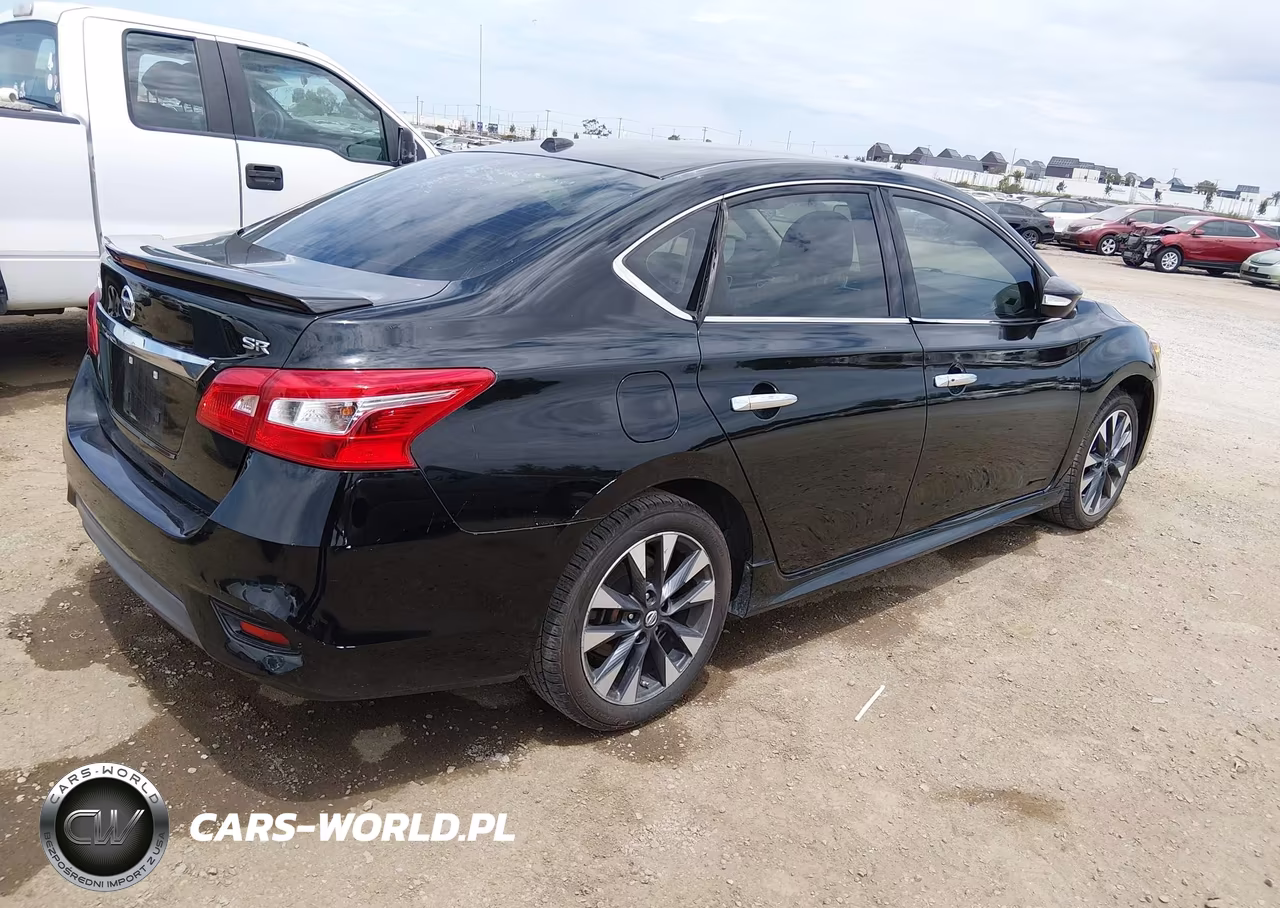 2016 Nissan Sentra Sr VIN:3N1AB7AP4GY306012 - 4