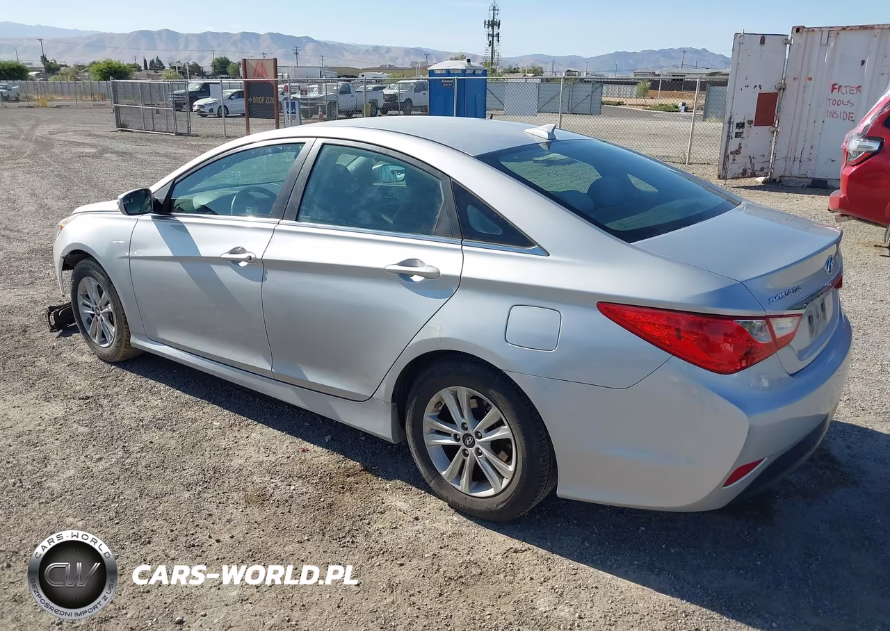 2014 Hyundai Sonata Gls VIN:5NPEB4AC1EH935022 - 3
