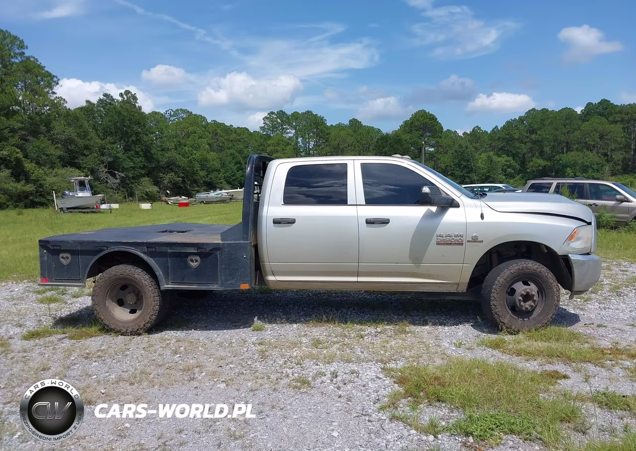 2017 Ram 3500 Tradesman 4X4 8' Box VIN:3C63RRGL5HG729763 - 16