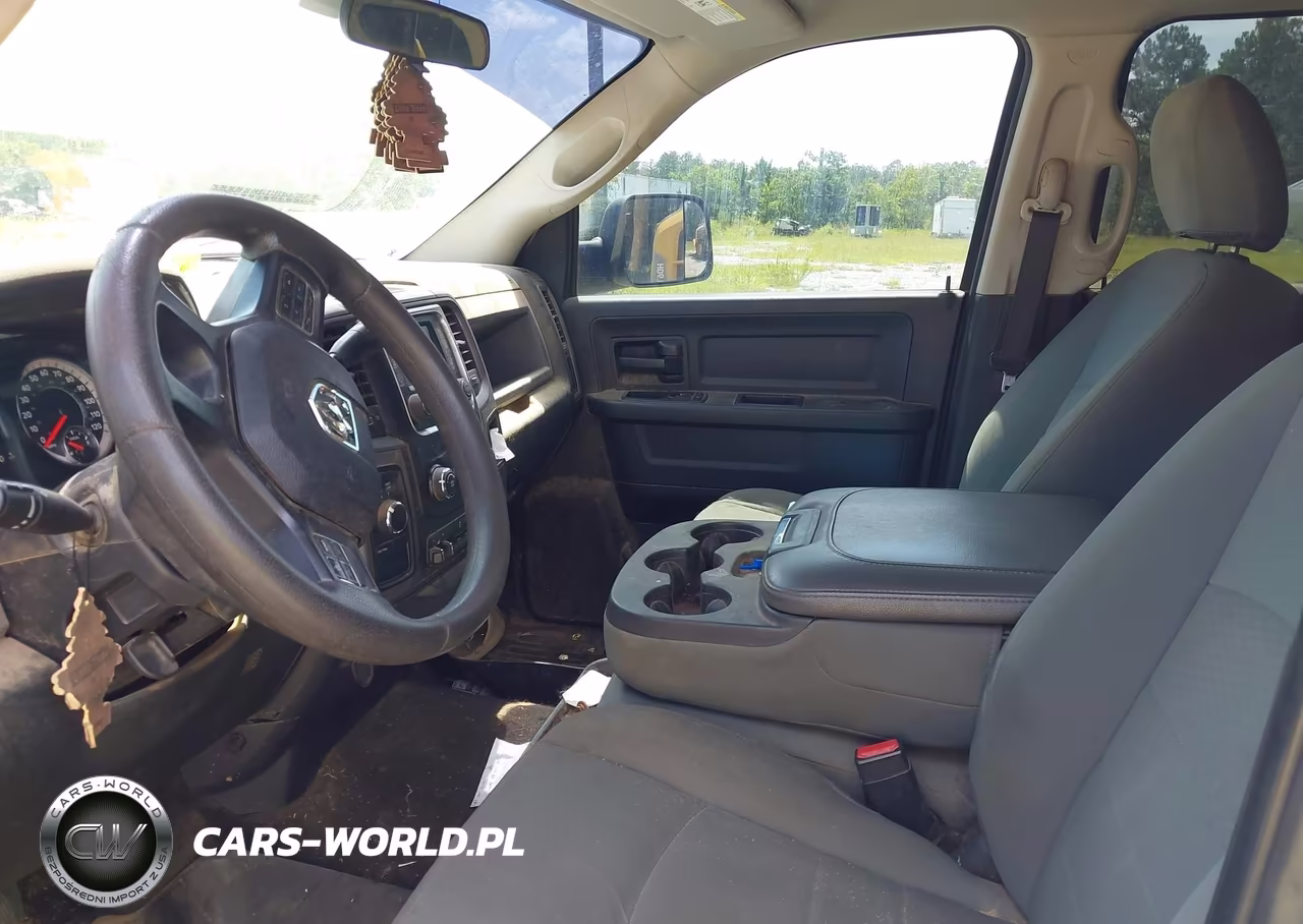 2017 Ram 3500 Tradesman 4X4 8' Box VIN:3C63RRGL5HG729763 - 7