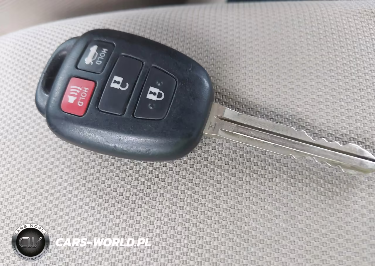 2016 Toyota Corolla L VIN:2T1BURHE7GC523940 - 11