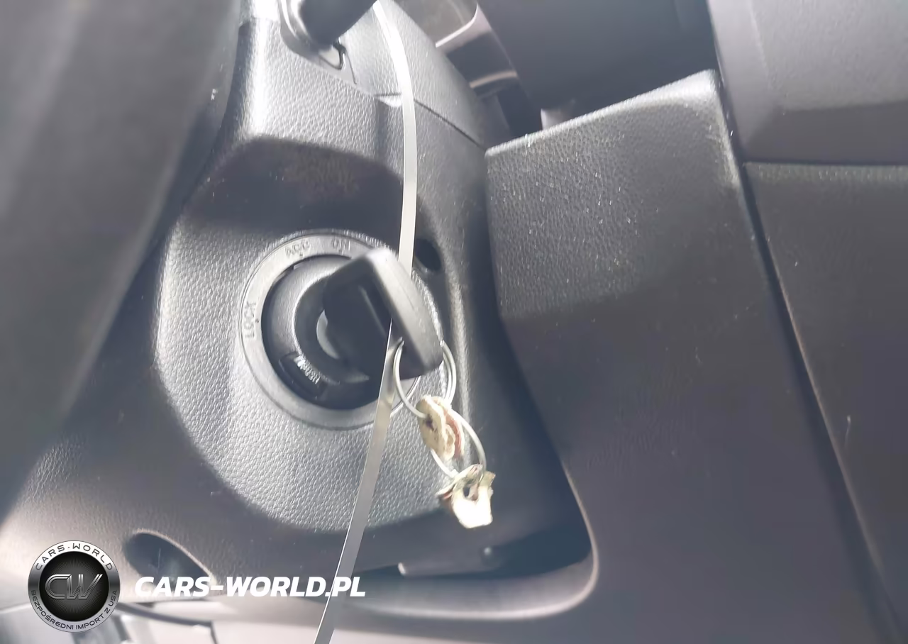 2010 Mazda Mazda5 Sport VIN:JM1CR2W36A0366059 - 11