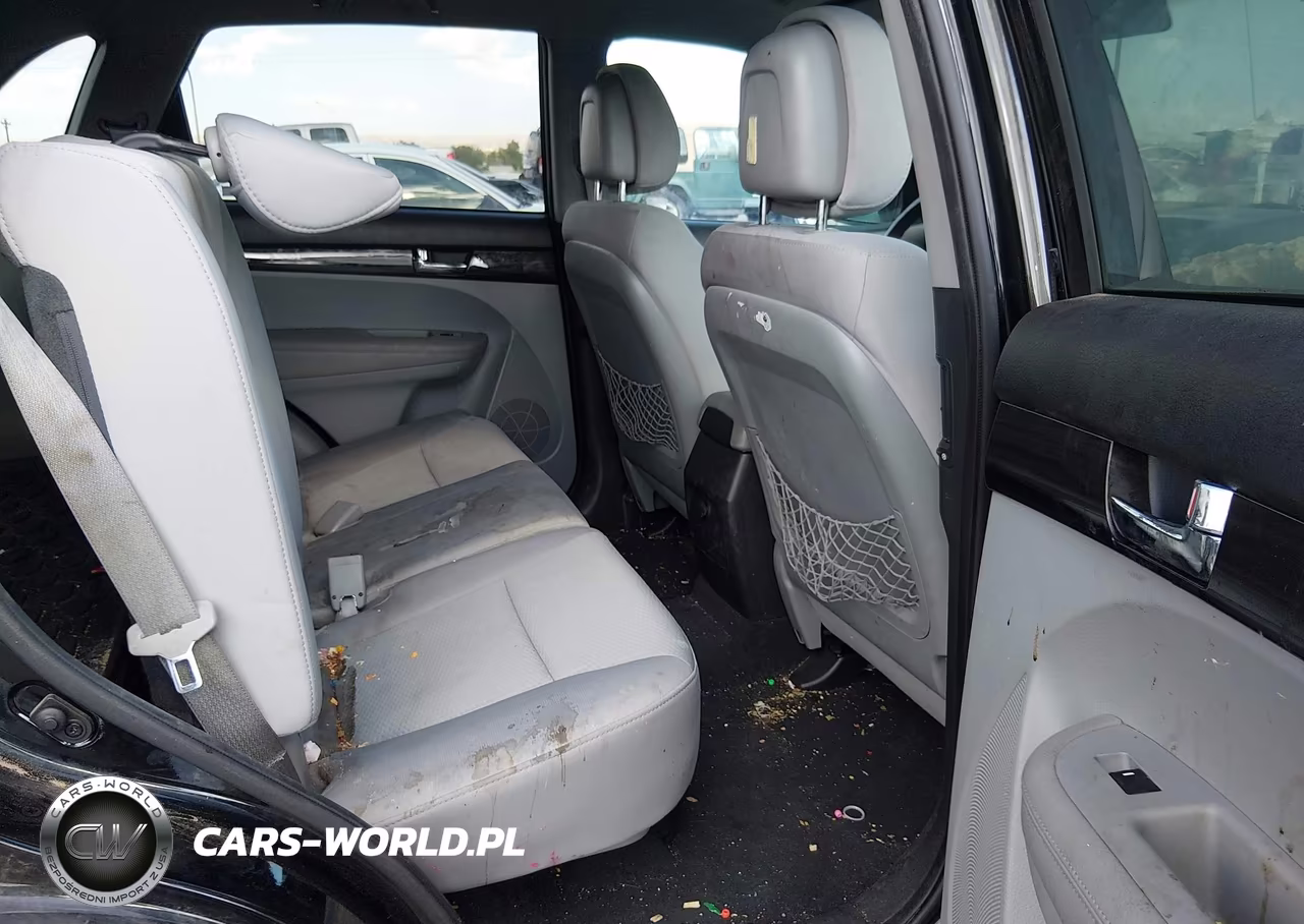 2012 Kia Sorento Lx VIN:5XYKT3A65CG239028 - 8