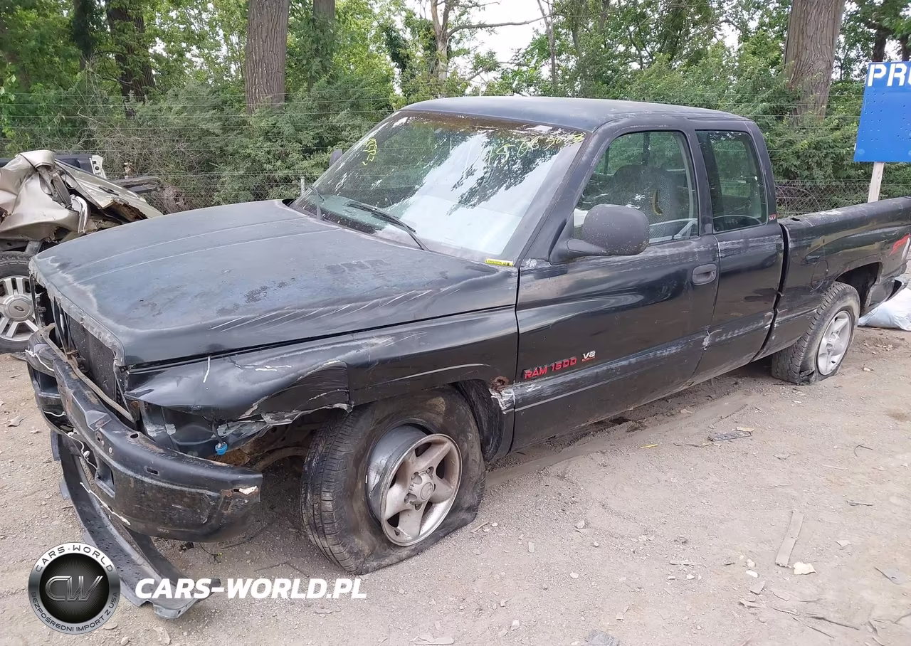 1996 Dodge Ram 1500 VIN:3B7HC13Z2TG113779 - 2
