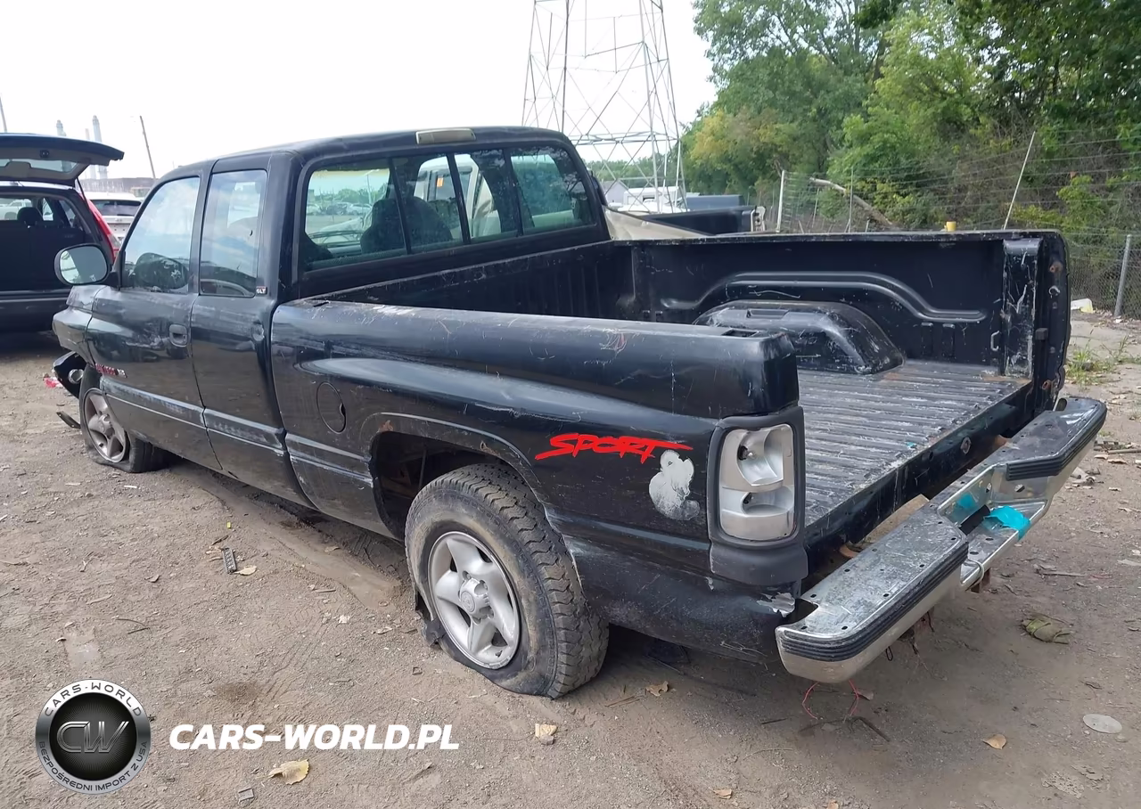 1996 Dodge Ram 1500 VIN:3B7HC13Z2TG113779 - 3