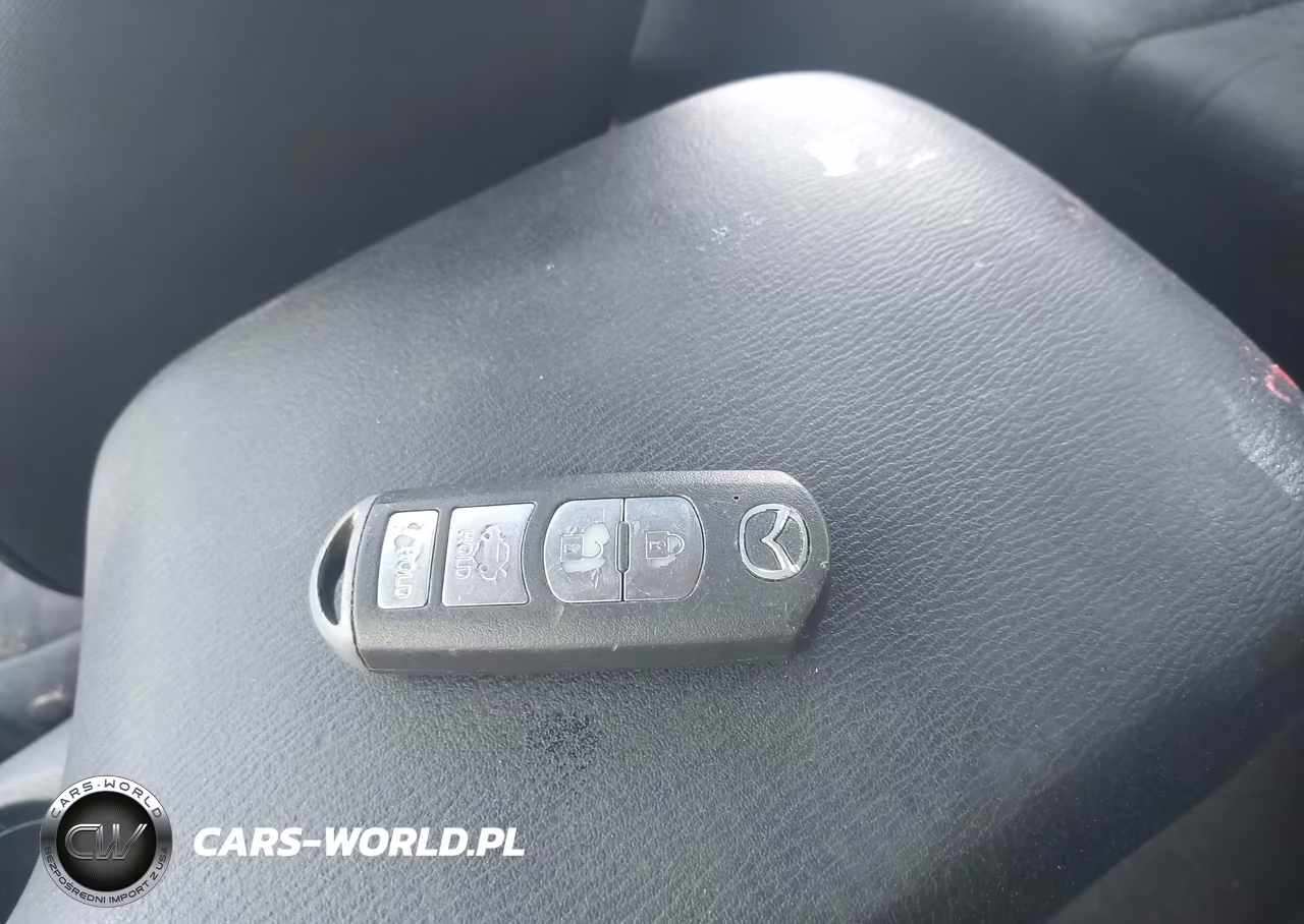 2015 Mazda Mazda3 I Sport VIN:3MZBM1U72FM193331 - 11