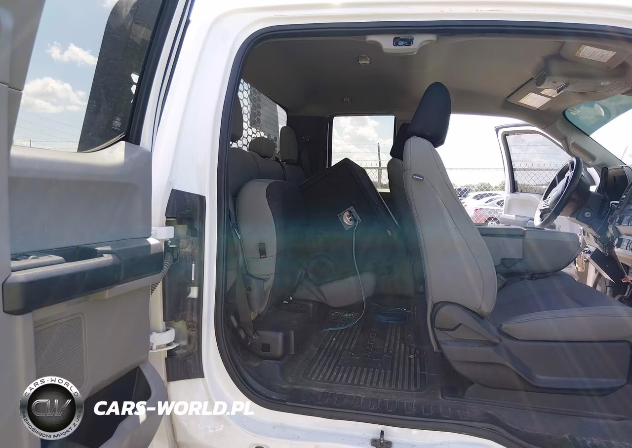 2020 Ford F-350 Chassis Xl VIN:1FD8X3HT0LED13146 - 6