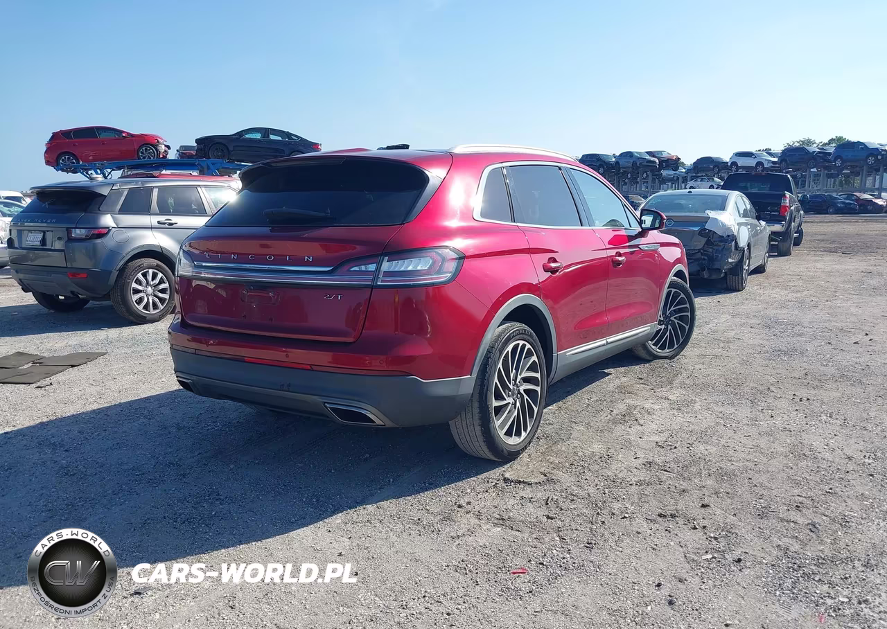 2019 Lincoln Nautilus Reserve VIN:2LMPJ6LPXKBL22749 - 4