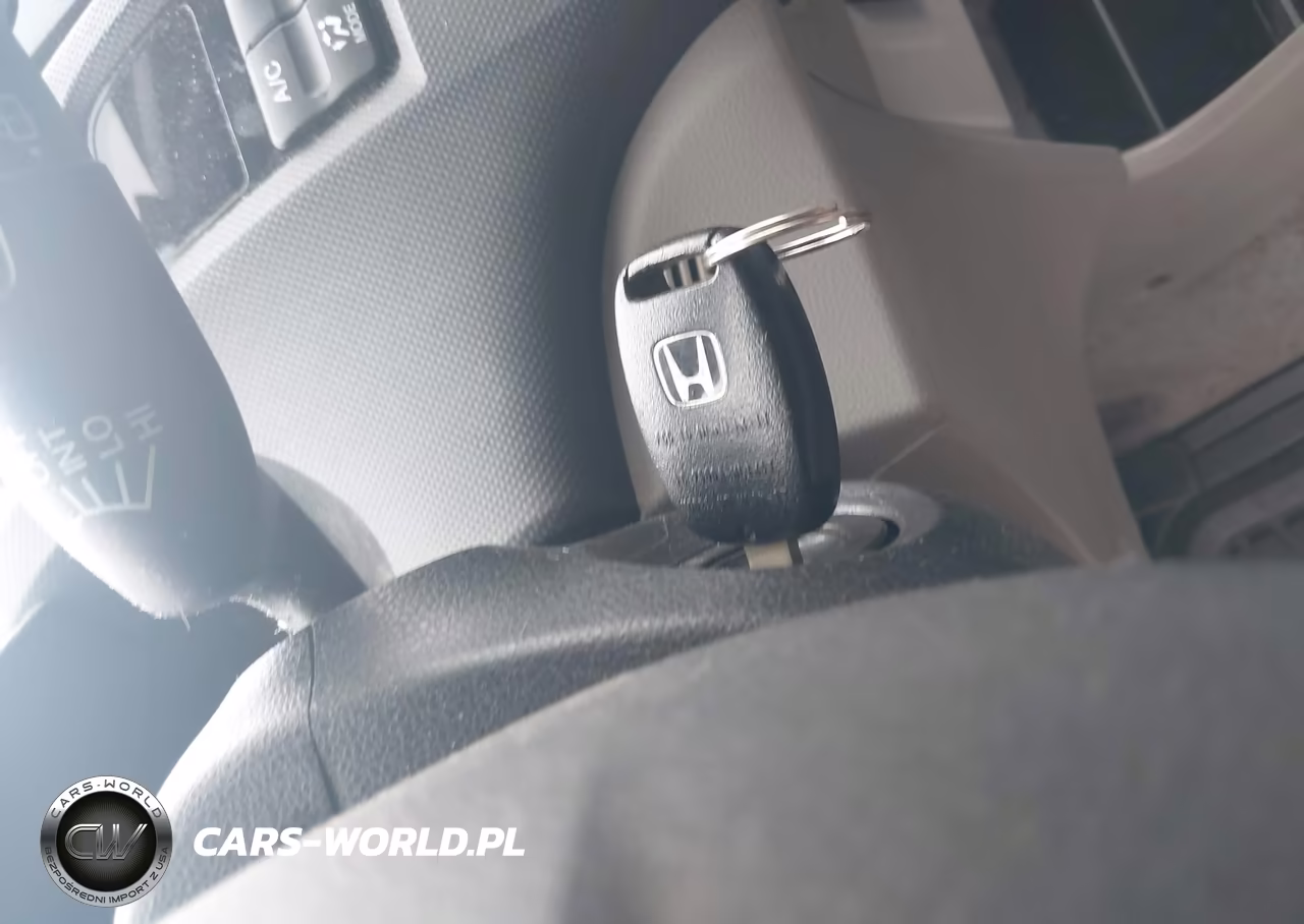 2012 Honda Insight VIN:JHMZE2H30CS003491 - 11