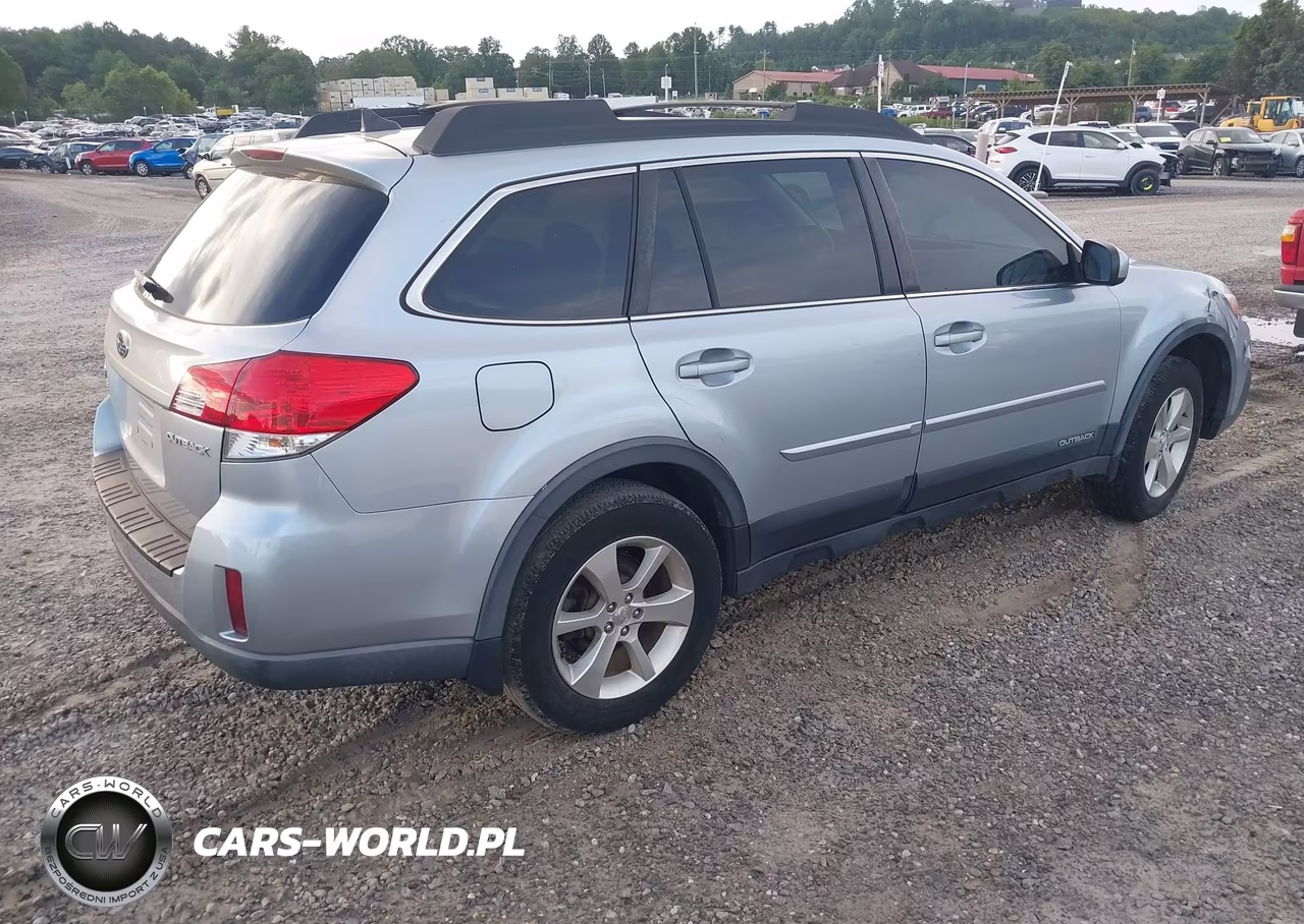 2014 Subaru Outback 2.5I Limited VIN:4S4BRCMC3E3234686 - 4