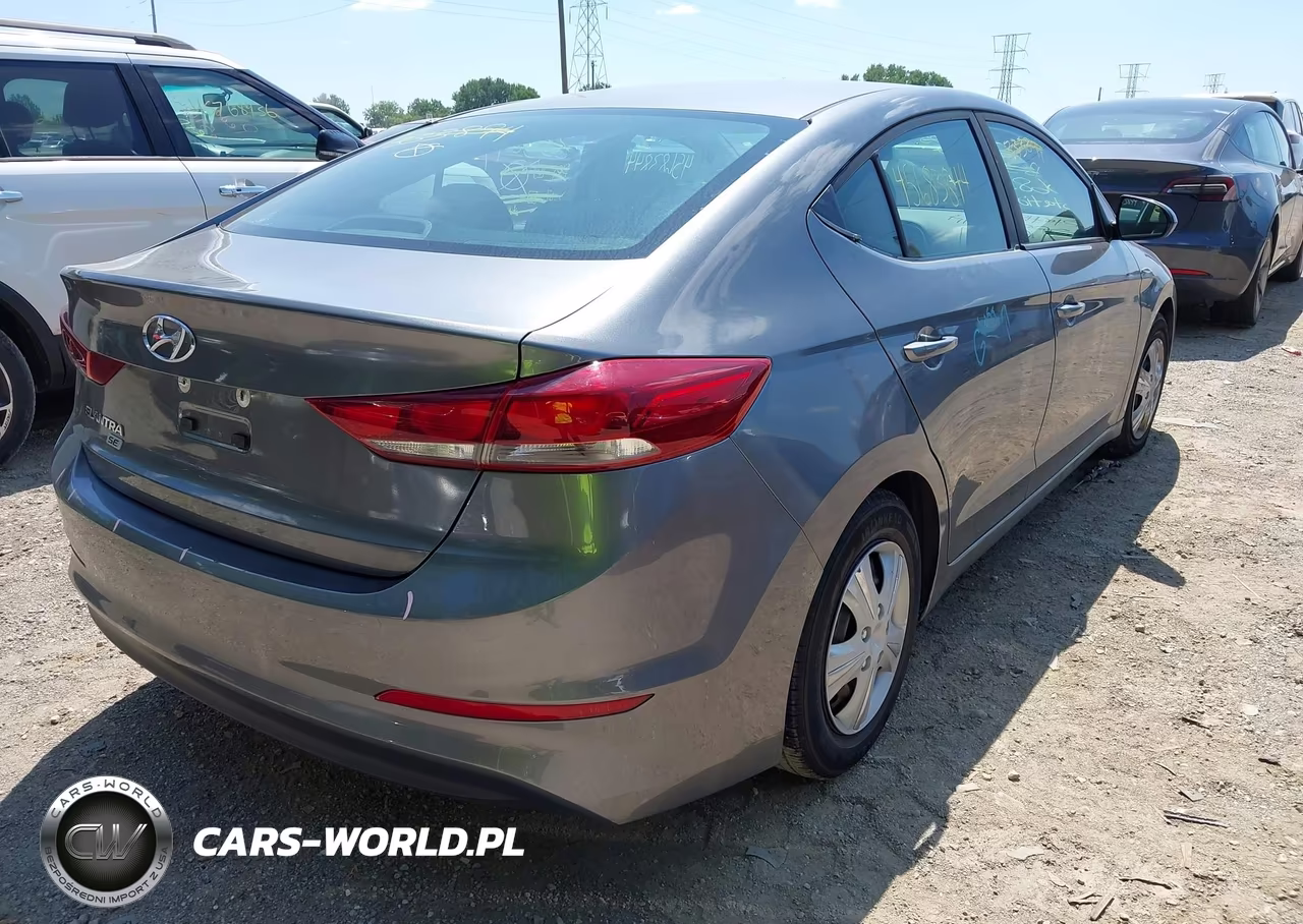 2018 Hyundai Elantra Se VIN:5NPD74LF8JH333894 - 4