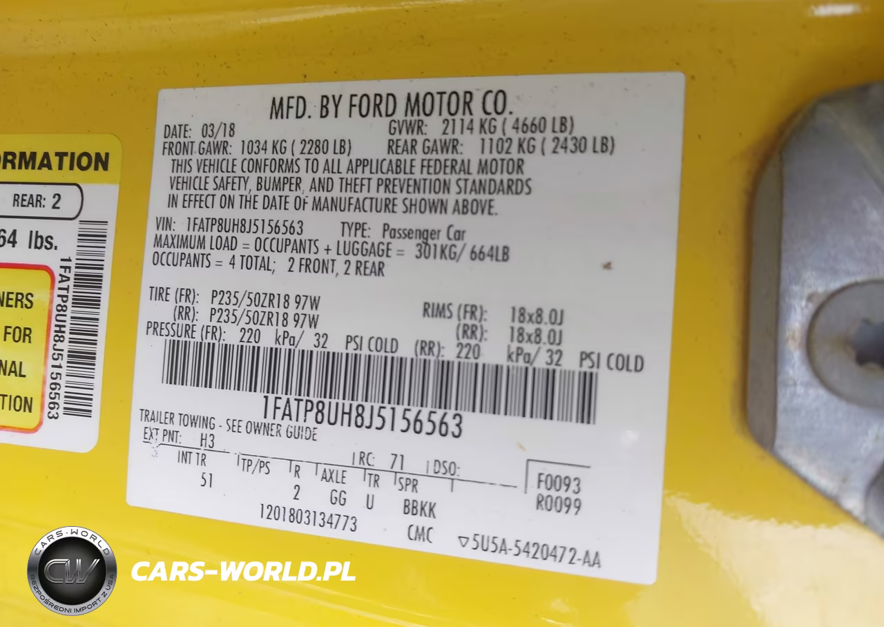 2018 Ford Mustang Ecoboost Premium VIN:1FATP8UH8J5156563 - 9