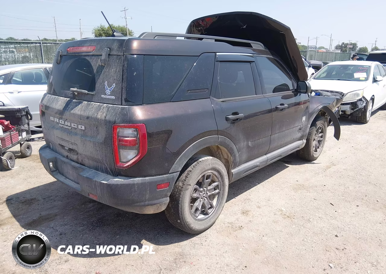 2021 Ford Bronco Sport Big Bend VIN:3FMCR9B67MRA85400 - 4