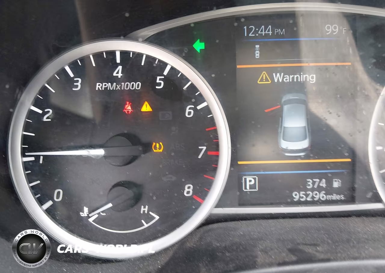 2019 Nissan Sentra S VIN:3N1AB7AP9KY300375 - 7