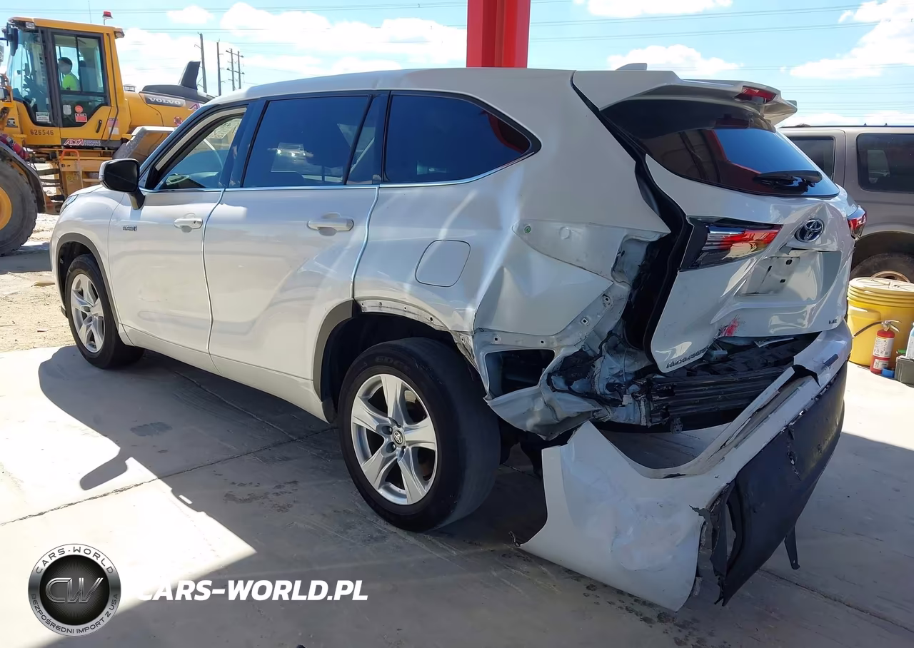 2021 Toyota Highlander Hybrid Le VIN:5TDZARAH5MS504642 - 3