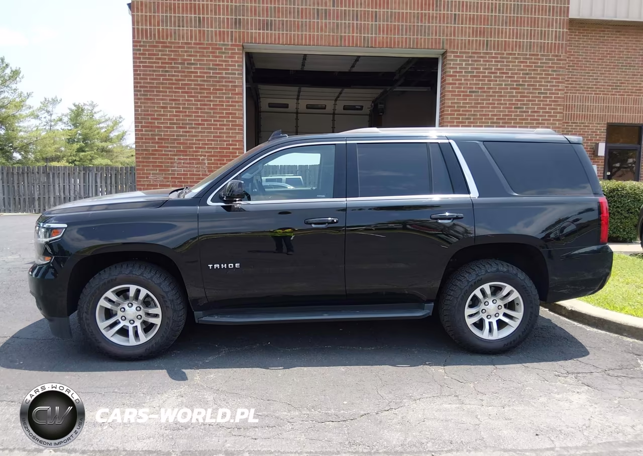 2017 Chevrolet Tahoe Ls VIN:1GNSKAEC5HR329741 - 15