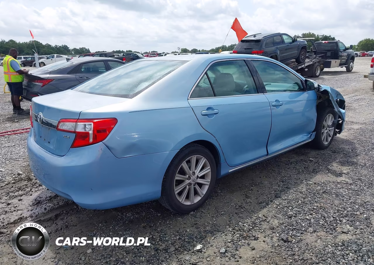 2012 Toyota Camry Xle VIN:4T1BF1FK6CU595371 - 4