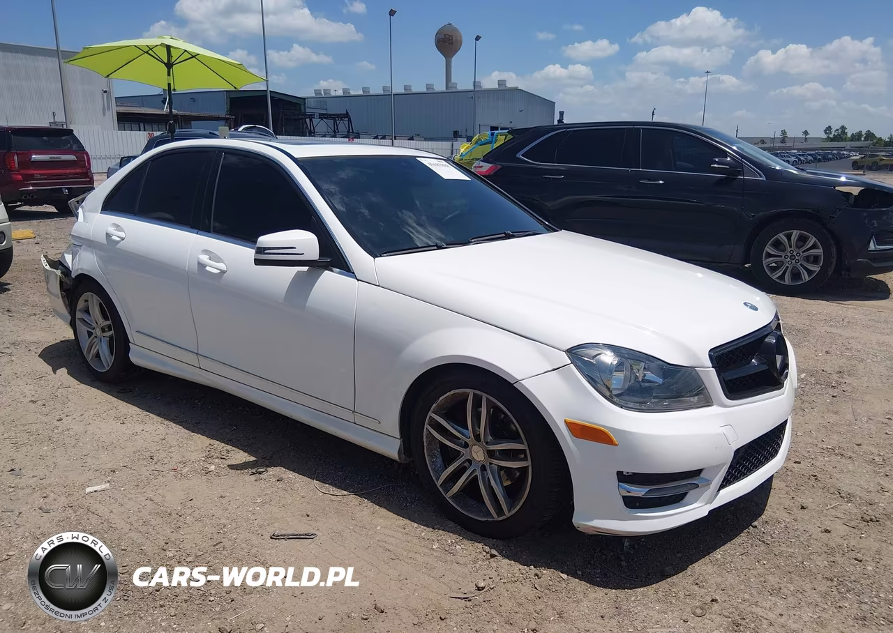 2013 Mercedes-Benz C 250 Sport