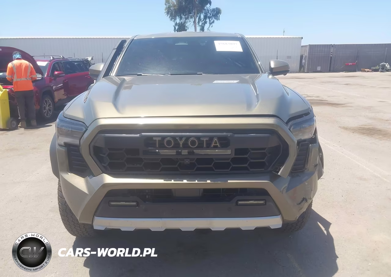 2026 Toyota Tacoma Hybrid Trailhunter VIN:3TYLC5LN8TT053298 - 12