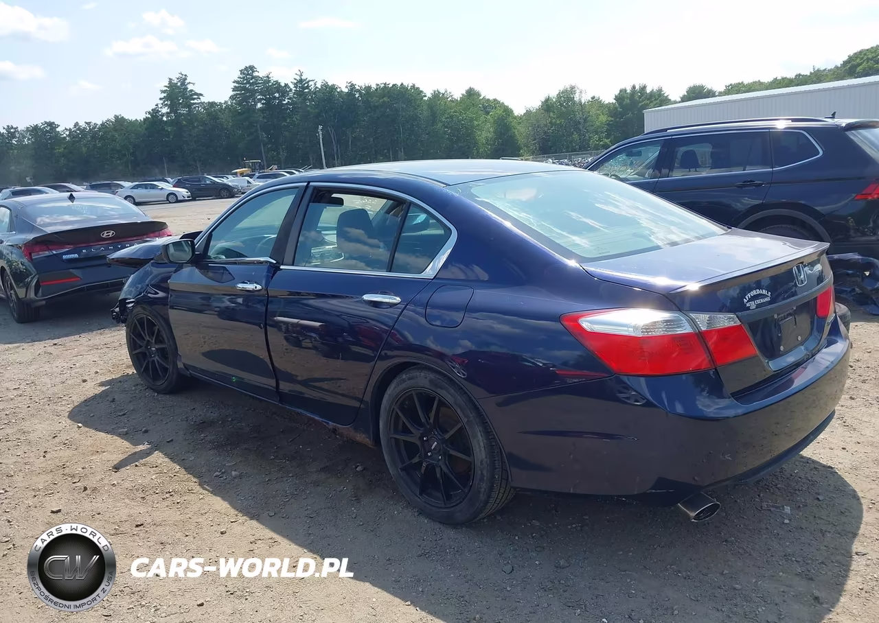 2014 Honda Accord Sport VIN:1HGCR2F51EA073365 - 3