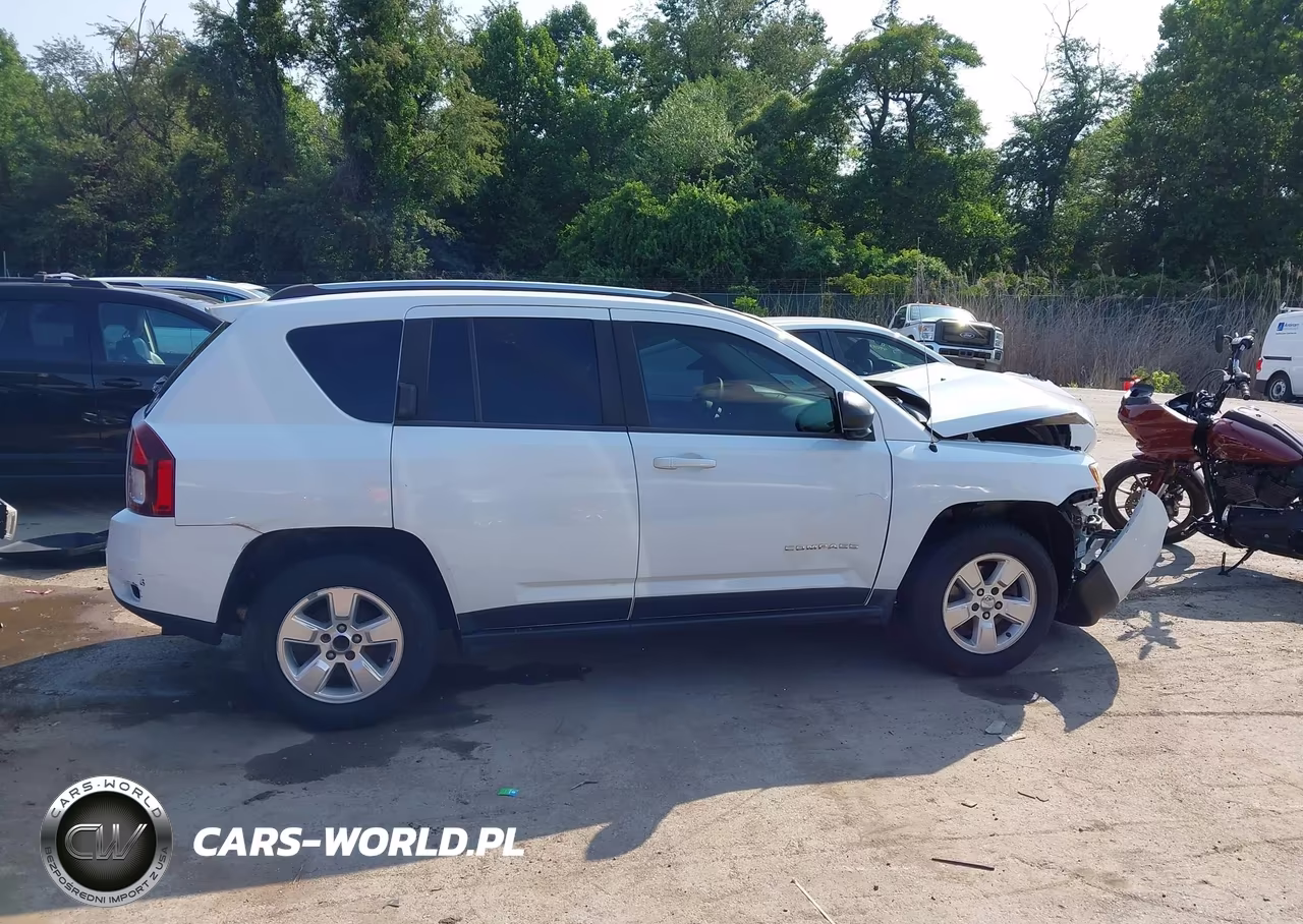 2014 Jeep Compass Sport VIN:1C4NJCBAXED844735 - 13