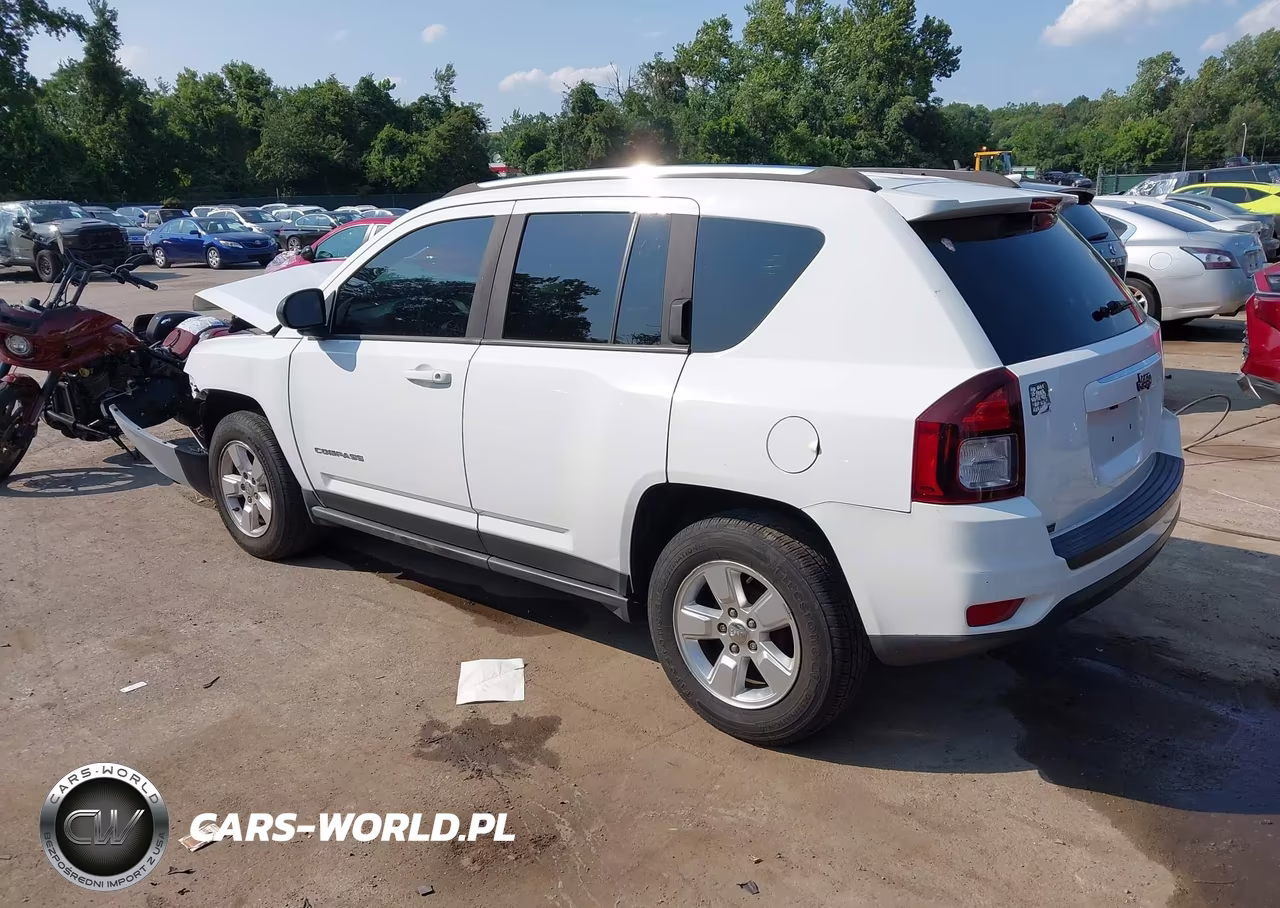2014 Jeep Compass Sport VIN:1C4NJCBAXED844735 - 3
