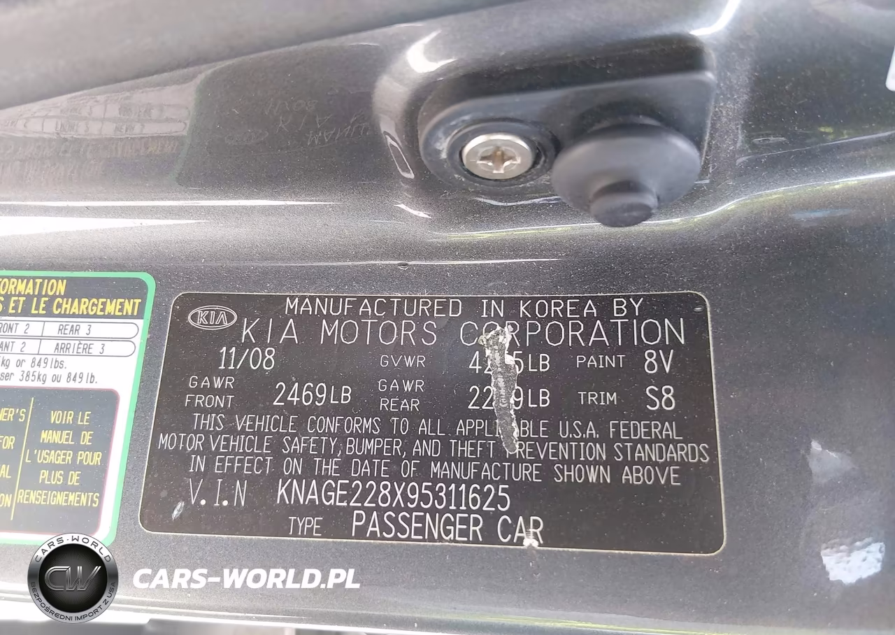 2009 Kia Optima Lx VIN:KNAGE228X95311625 - 9