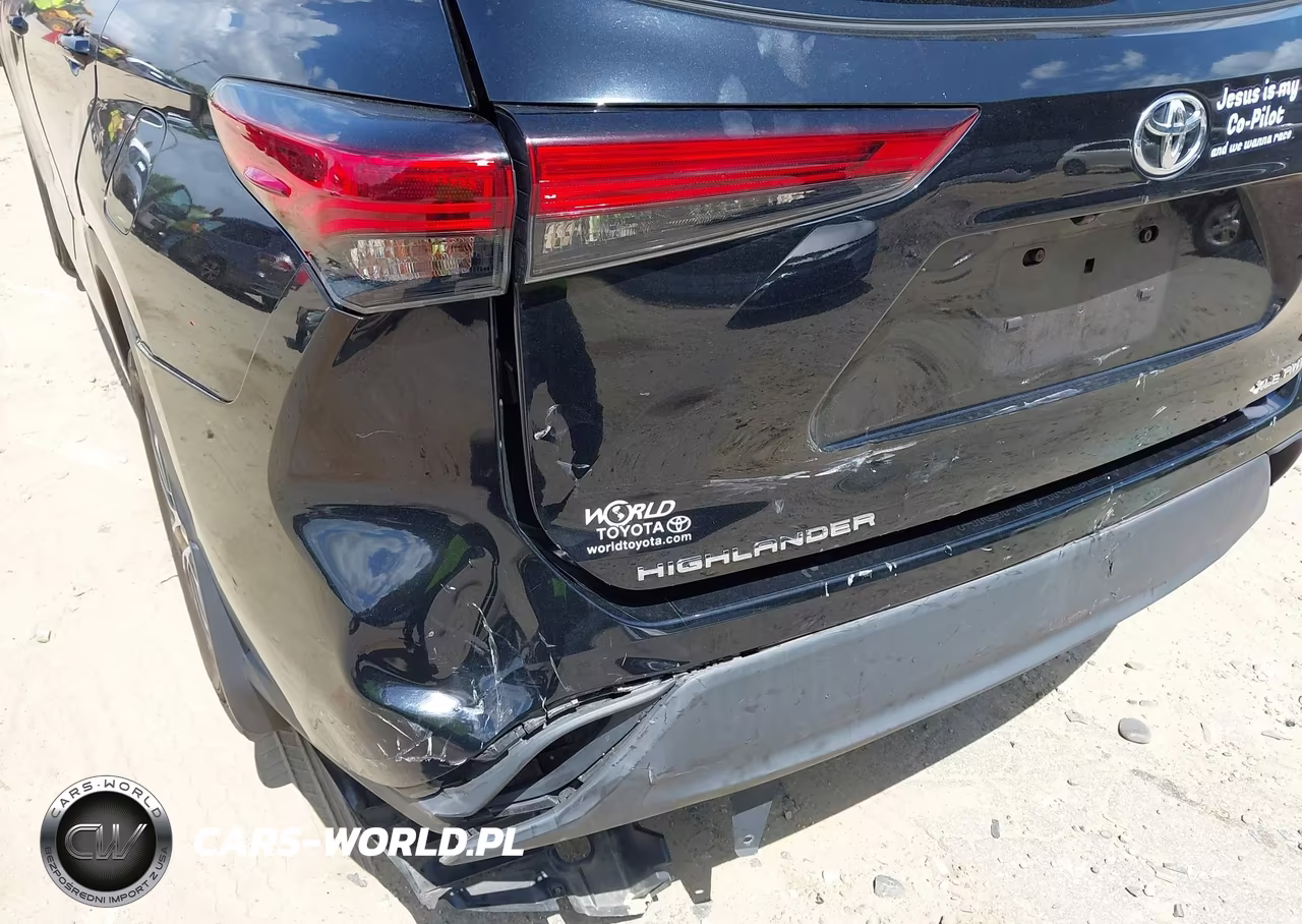 2021 Toyota Highlander Xle VIN:5TDGZRBH8MS105027 - 18