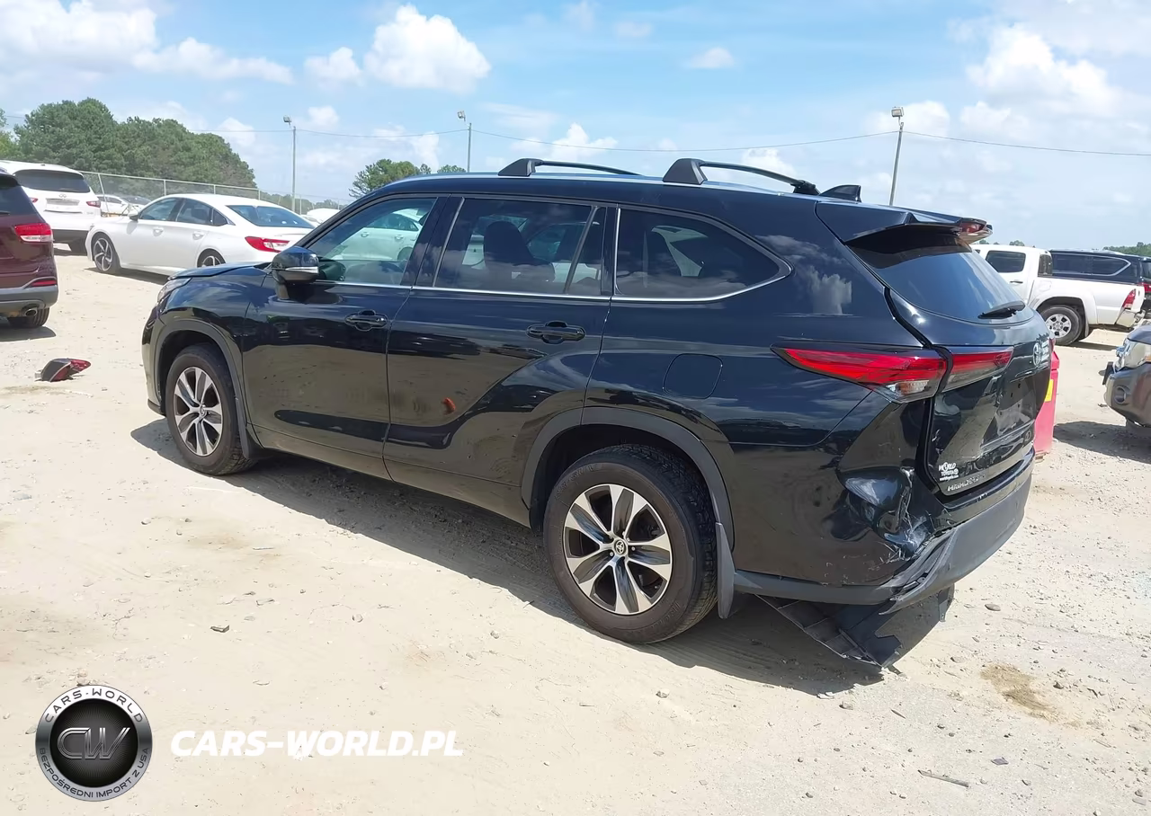 2021 Toyota Highlander Xle VIN:5TDGZRBH8MS105027 - 3