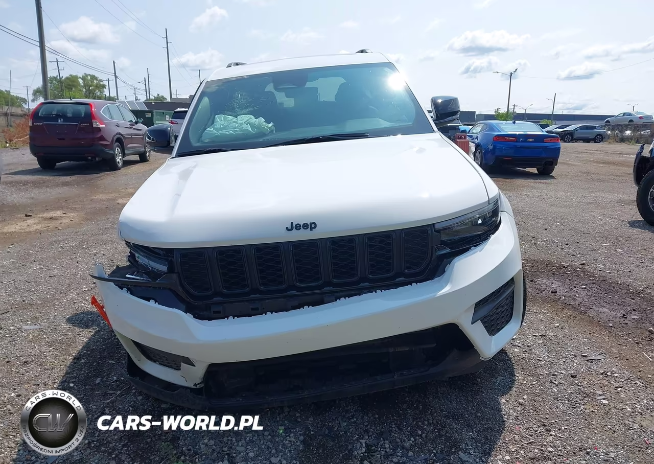 2025 Jeep Grand Cherokee Altitude X 4X4 VIN:1C4RJHAG5SC291417 - 12
