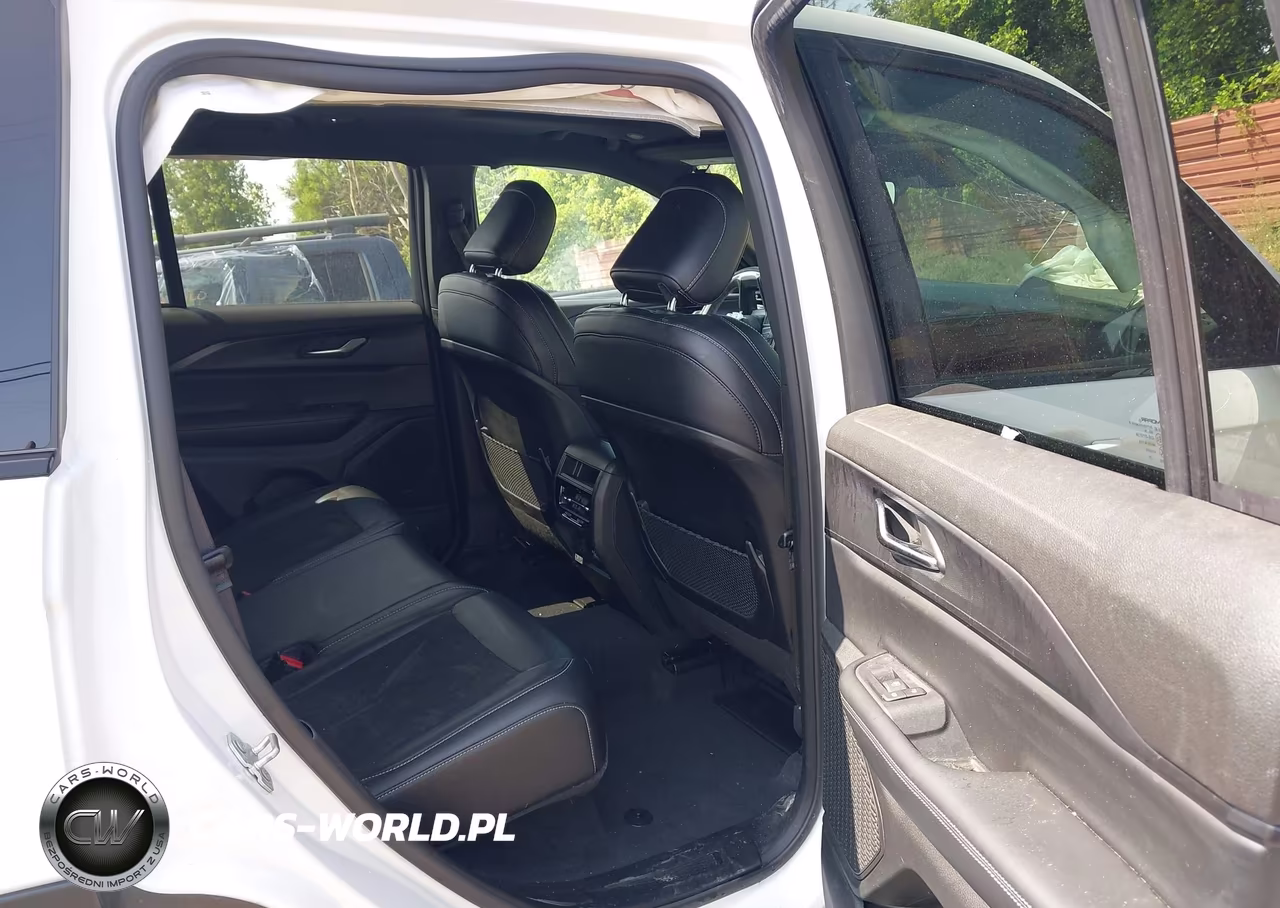 2025 Jeep Grand Cherokee Altitude X 4X4 VIN:1C4RJHAG5SC291417 - 8