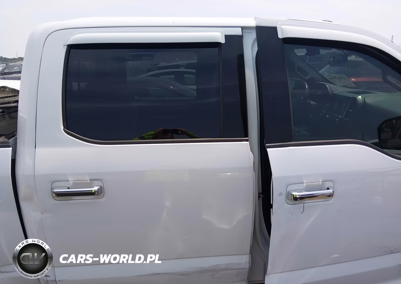 2016 Ford F-150 Xlt VIN:1FTEW1CF6GKE72213 - 13