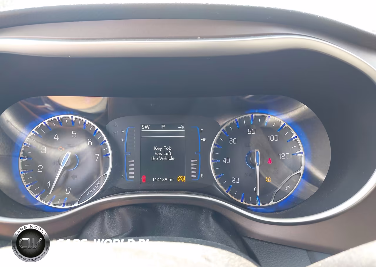 2020 Chrysler Voyager L VIN:2C4RC1AG2LR146247 - 7