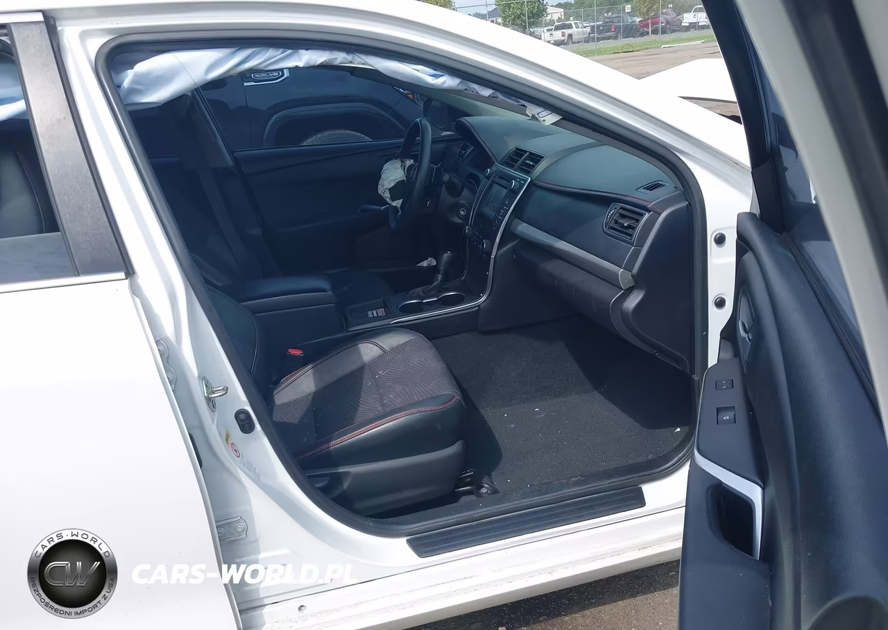 2017 Toyota Camry Se VIN:4T1BF1FK1HU390760 - 5