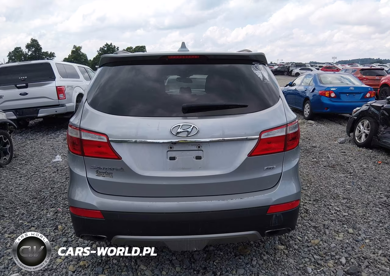2016 Hyundai Santa Fe Se VIN:KM8SMDHF9GU144030 - 16