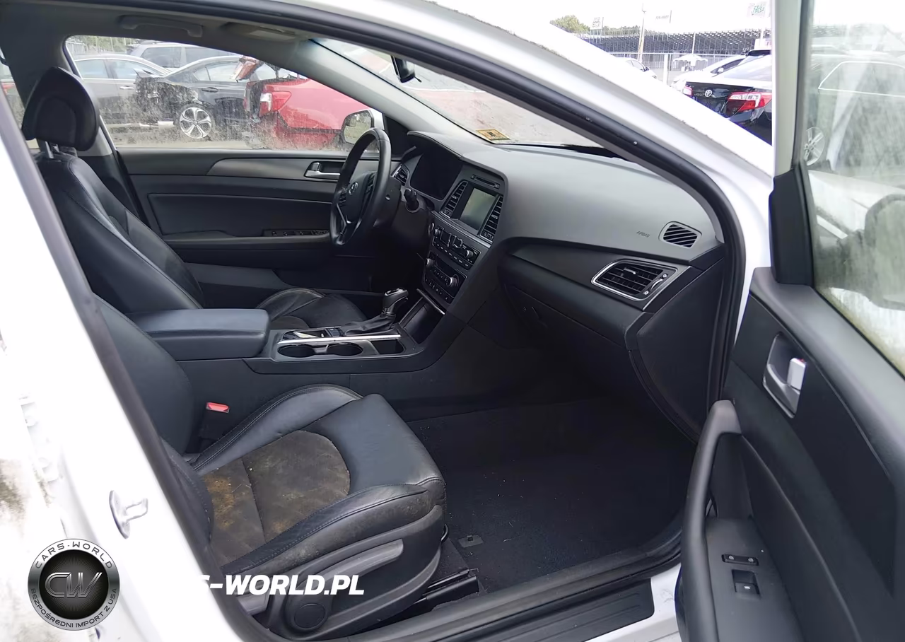 2017 Hyundai Sonata Sport VIN:5NPE34AF5HH479358 - 5