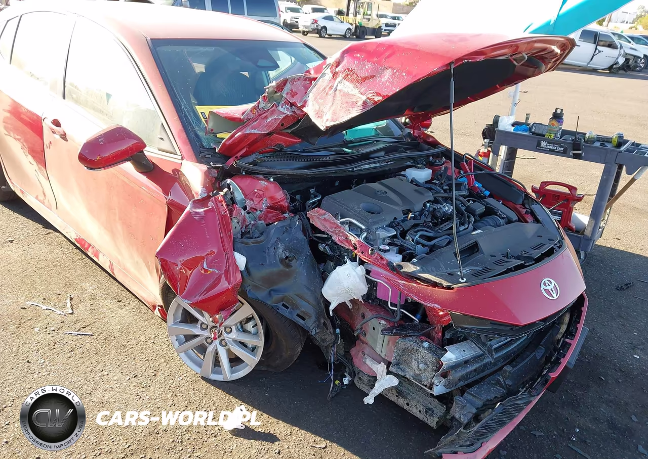 2026 Toyota Camry Le VIN:4T1DAACK4TU311988 - 17