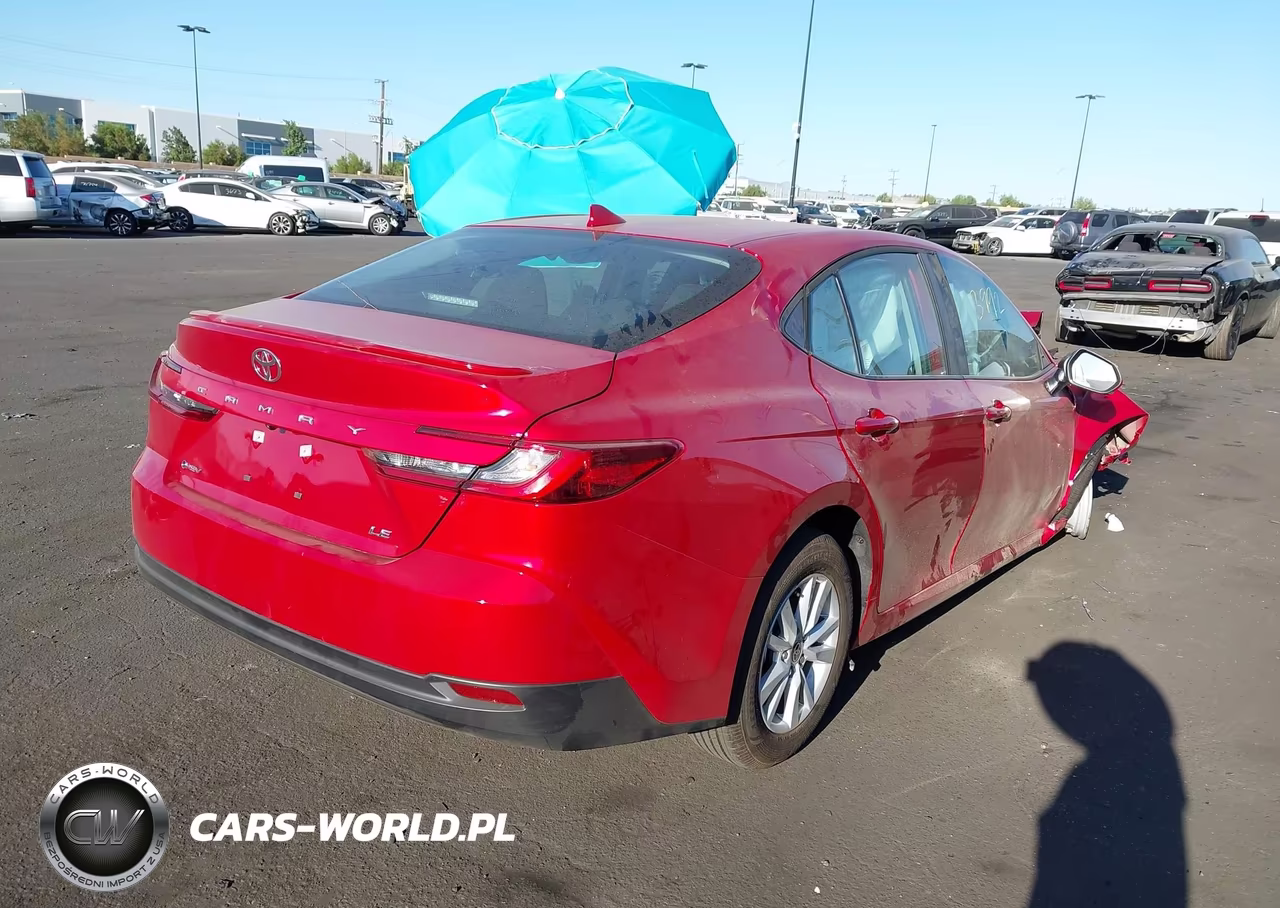 2026 Toyota Camry Le VIN:4T1DAACK4TU311988 - 4