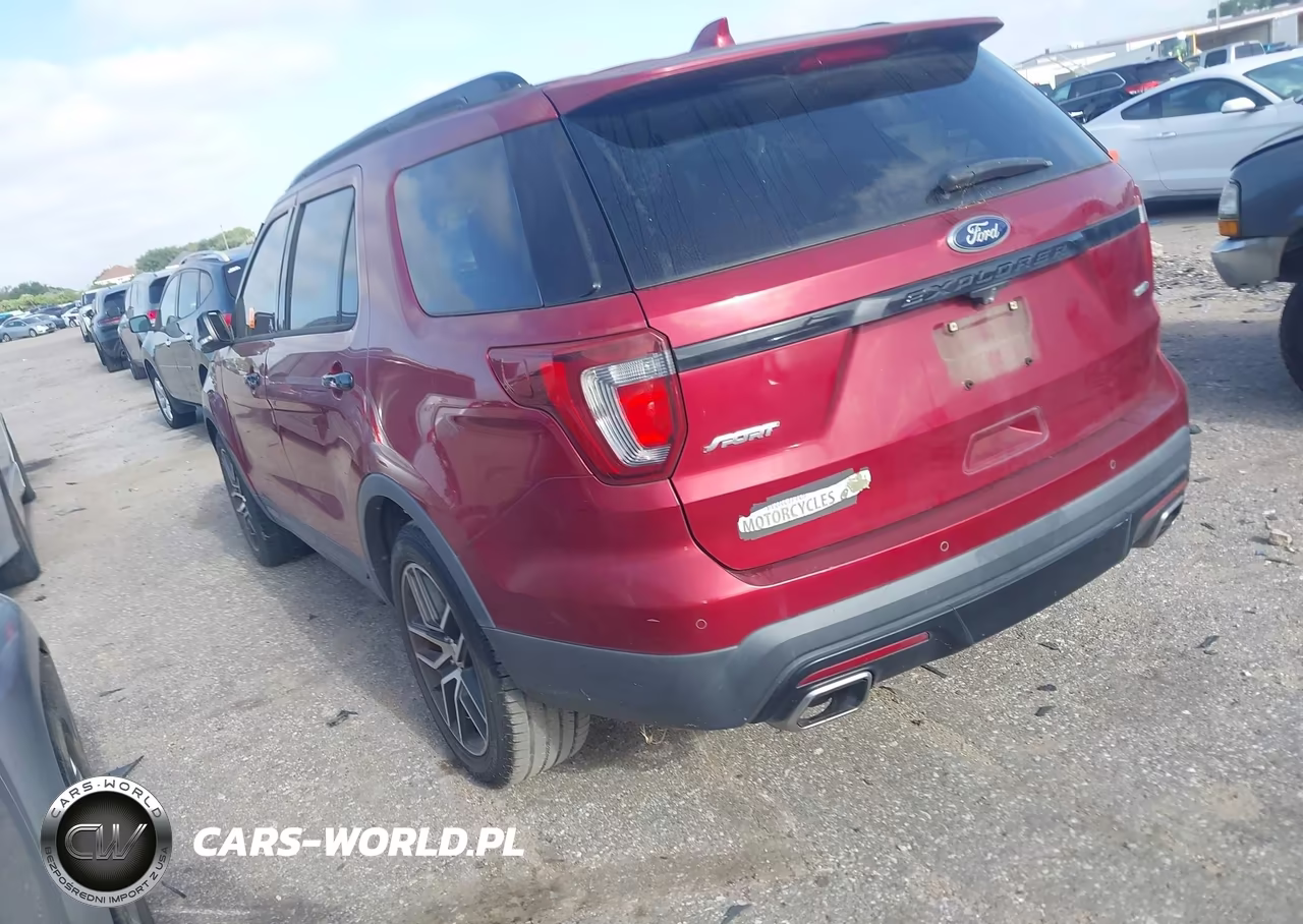 2016 Ford Explorer Sport VIN:1FM5K8GT5GGC58011 - 3
