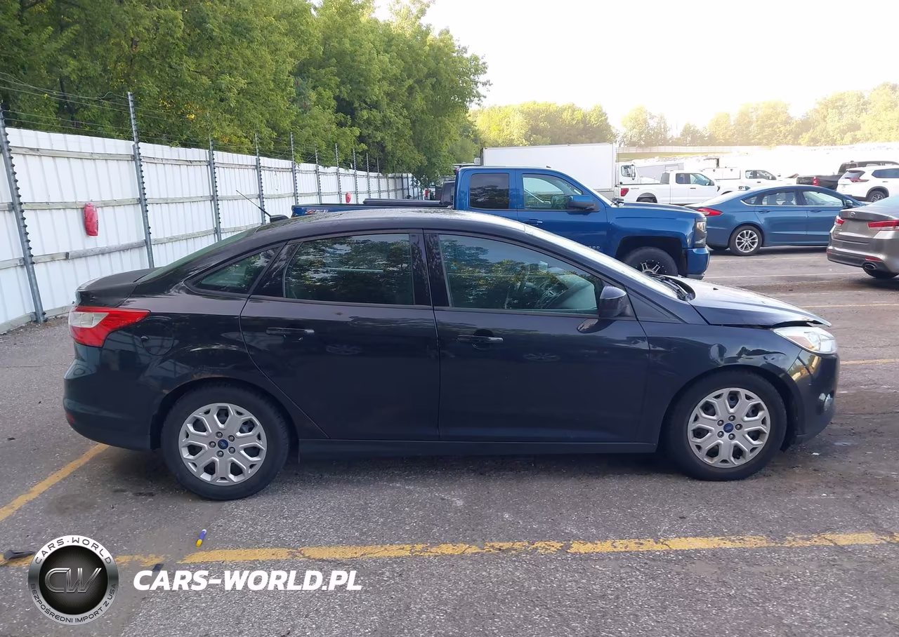 2012 Ford Focus Se VIN:1FAHP3F26CL421934 - 13