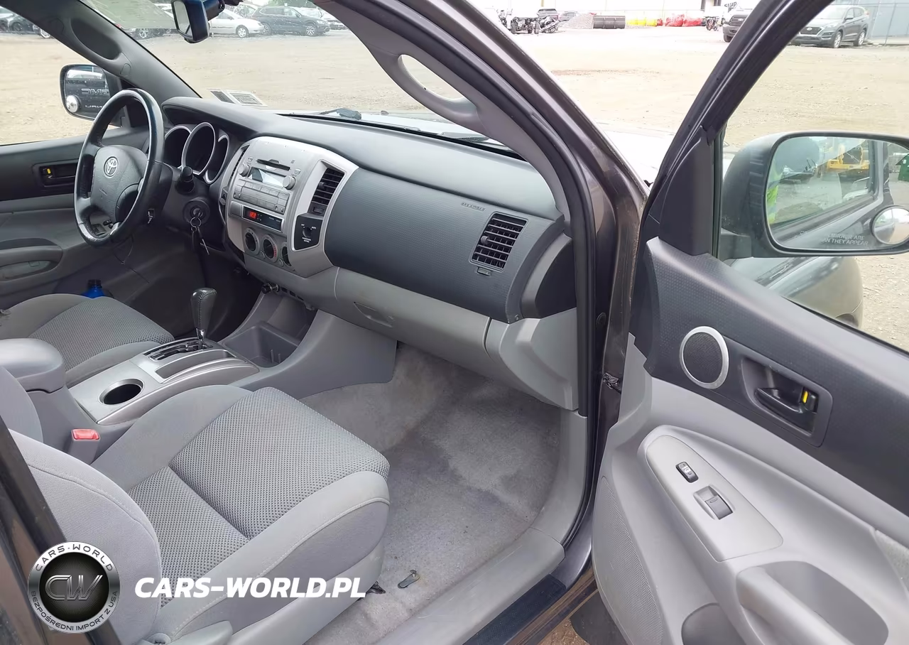 2011 Toyota Tacoma Base V6 VIN:5TFUU4EN8BX006415 - 5