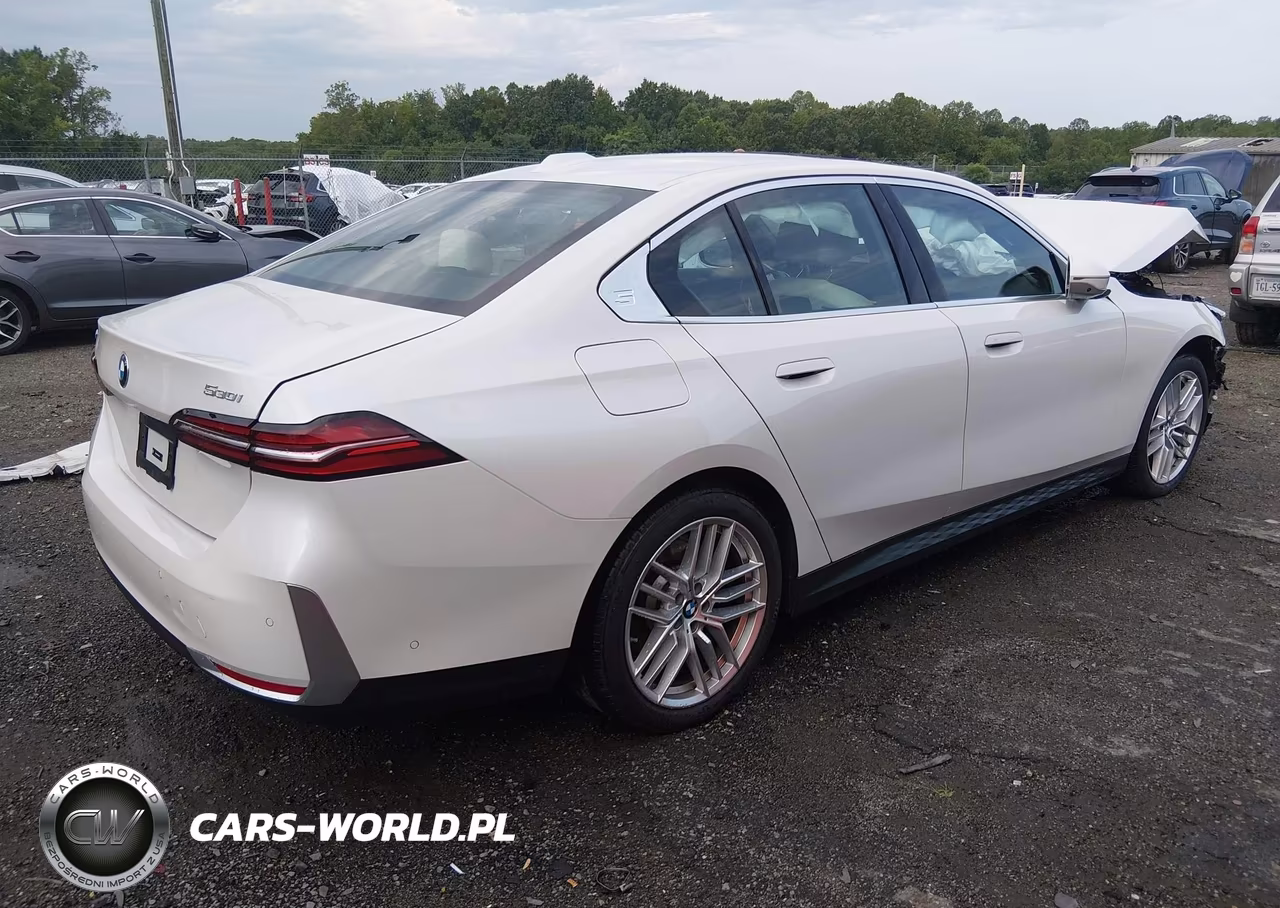 2025 BMW 530I xDrive VIN:WBA53FJ03SCU27959 - 4