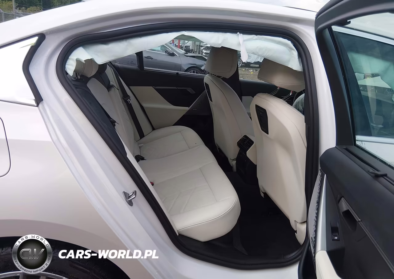 2025 BMW 530I xDrive VIN:WBA53FJ03SCU27959 - 8