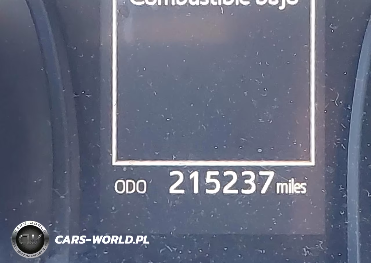 2018 Toyota Camry Le VIN:4T1B11HK5JU531265 - 15