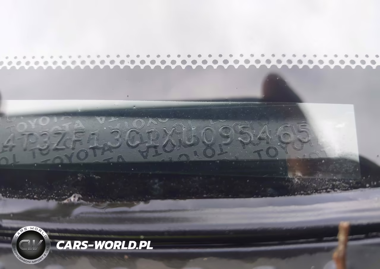 1999 Toyota Sienna Le VIN:4T3ZF13C1XU095465 - 9