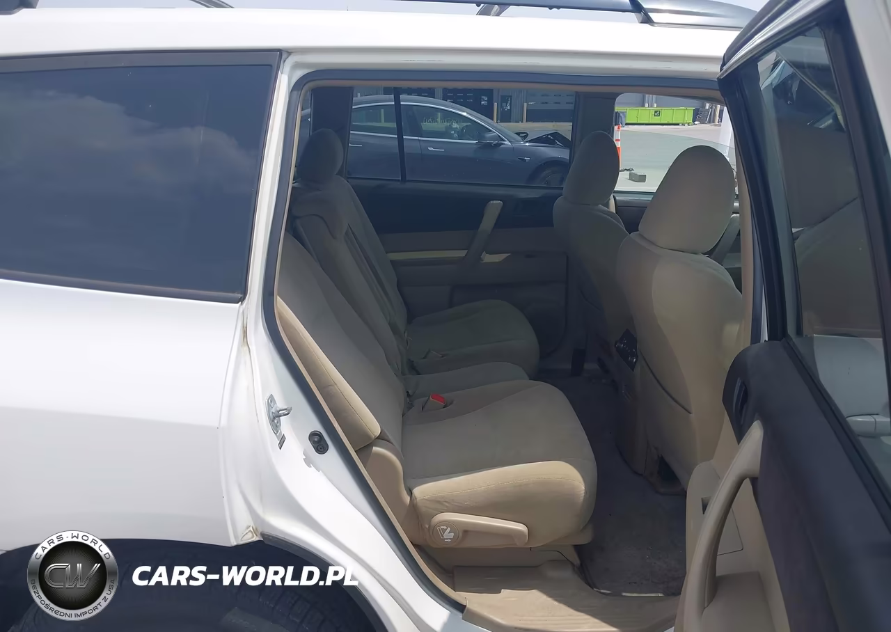 2010 Toyota Highlander Base V6 VIN:5TDZK3EH9AS003091 - 8