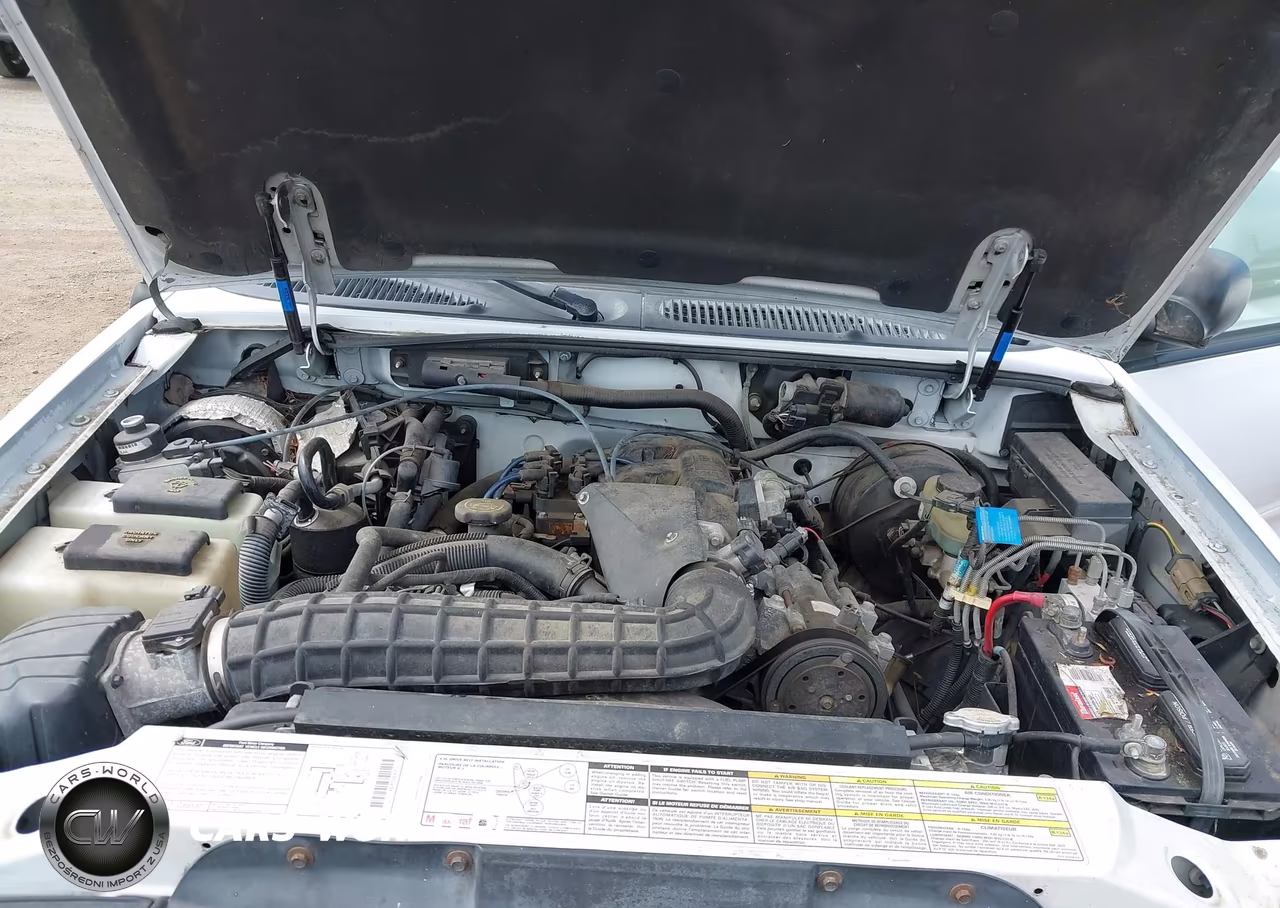 1998 Ford Explorer Sport VIN:1FMYU22X5WUB67092 - 10