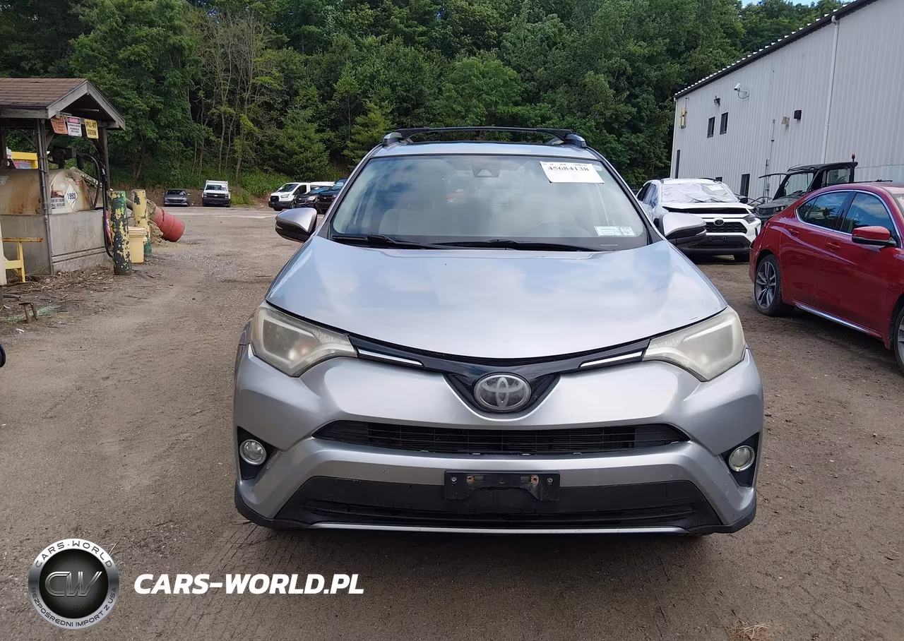 2017 Toyota Rav4 Xle VIN:2T3RFREV6HW567335 - 12