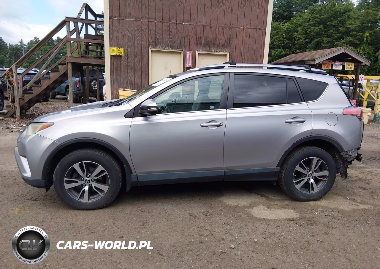 2017 Toyota Rav4 Xle VIN:2T3RFREV6HW567335 - 14