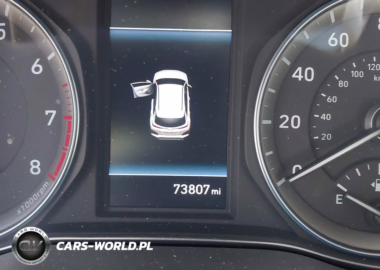 2020 Hyundai Kona Ultimate VIN:KM8K5CA51LU523364 - 16